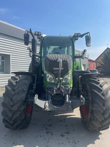 Tracteur 716 profi plus S4 - photo 2