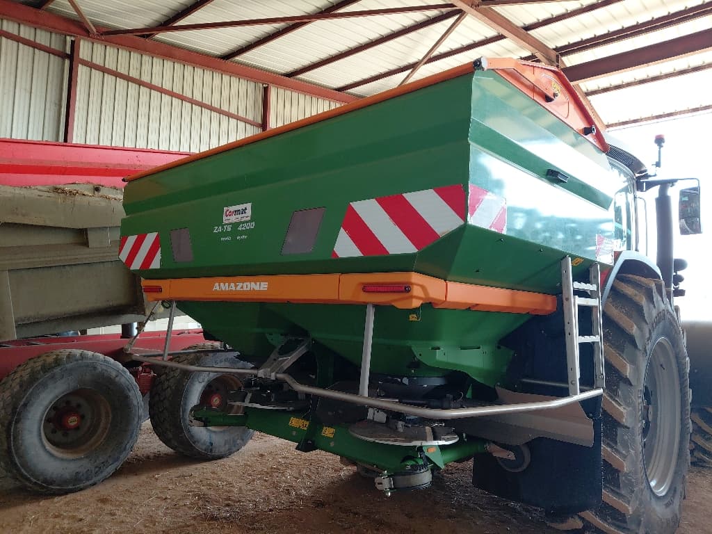 Epandeur engrais AMAZONE Za-ts 4200 profis hydro - photo principale