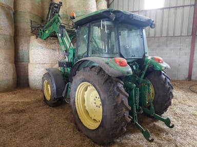 Tracteur chargeur JOHN DEERE 5080R - photo 3