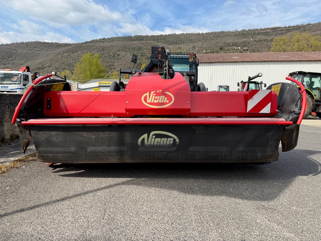 69cf5a3b88c84996884fe32a