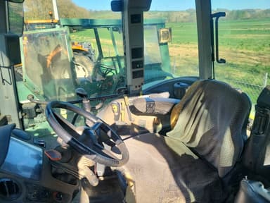 Tracteur CLAAS 657 ATZ - photo 5