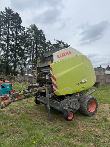 Presse balles rondes CLAAS VARIANT 380 RF - photo 2