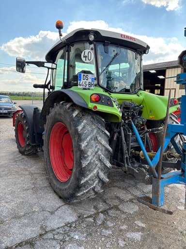 Tracteur CLAAS ARION 420 - photo 4