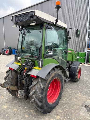 Tracteur FENDT 210V - photo 3