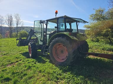 Tracteur chargeur CLAAS AXOS 320 - photo 4