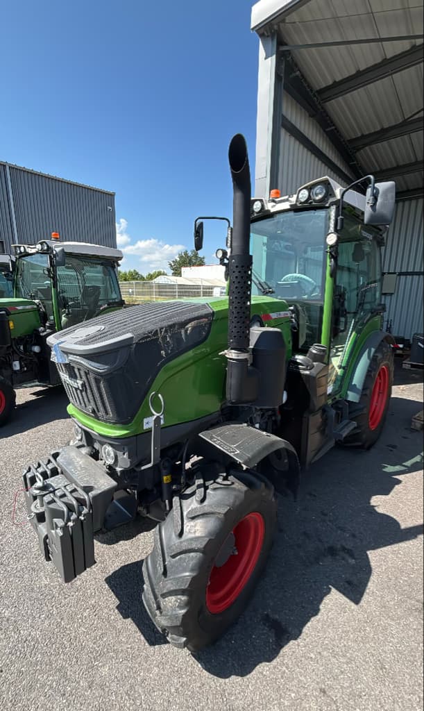 Tracteur FENDT 210V - photo principale