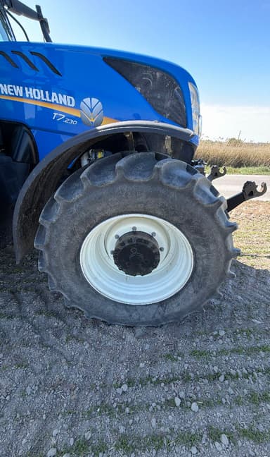 Tracteur NEW HOLLAND T7.230 CLASSIC - photo 4
