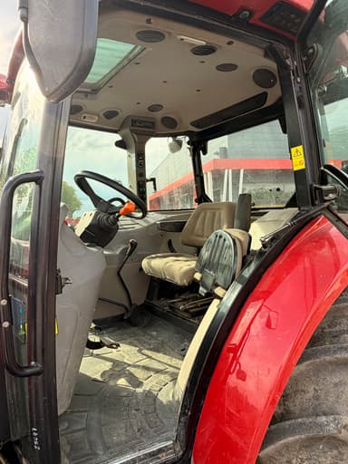 Tracteur CASE IH Farmal A 85 - photo 2