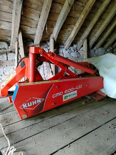 Faucheuse KUHN GMD 600 GII - photo 4