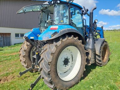 Tracteur chargeur NEW HOLLAND T5.120 - photo 3