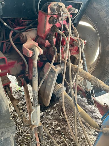 Tracteur MC CORMICK CX 85 - photo 5
