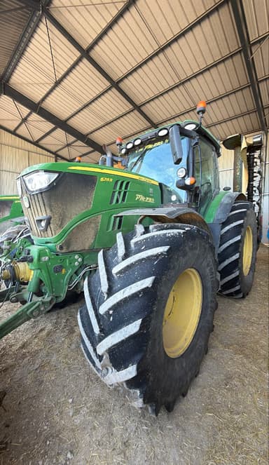Tracteur JOHN DEERE 6215R - photo 2