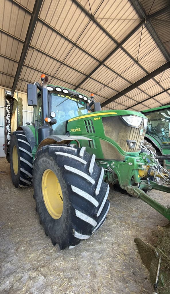 Tracteur JOHN DEERE 6215R - photo principale