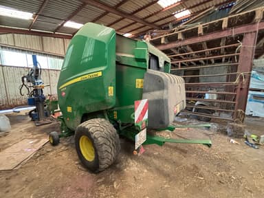 Presse balles rondes JOHN DEERE V451M - photo 4