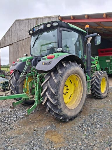 Tracteur chargeur JOHN DEERE 6125R - photo 3