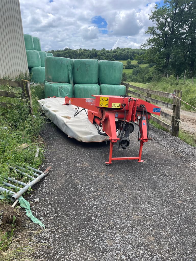 Faucheuse KUHN GMD 4410 - photo principale