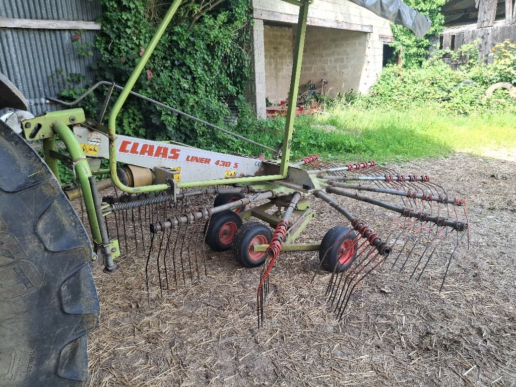 Andaineur CLAAS Liner 430 s - photo principale