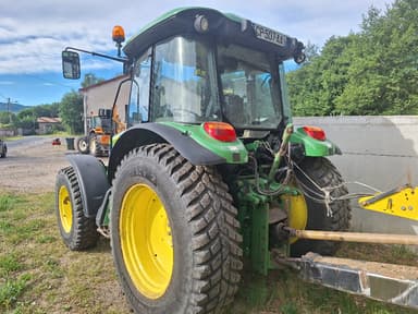 Tracteur JOHN DEERE 5100M - photo 4
