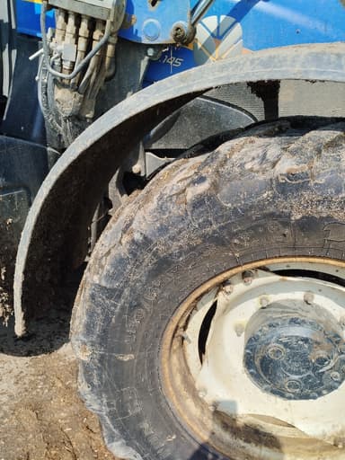 Tracteur chargeur NEW HOLLAND T6.145DC - photo 5