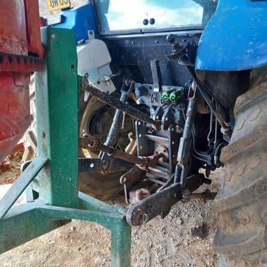 Tracteur NEW HOLLAND TD80 D - photo 3