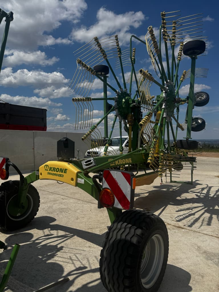 picture slide 2