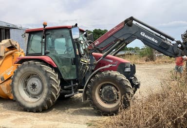 Tracteur chargeur CASE IH JXU 95 - photo 2