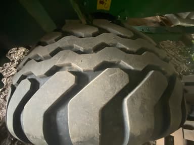 Presse balles rondes JOHN DEERE V461M - photo 5