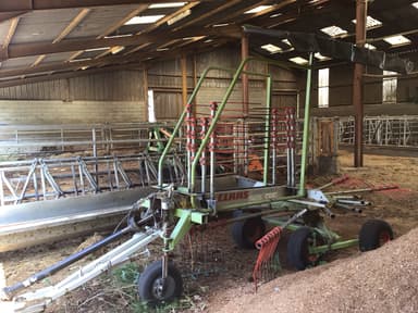 Andaineur CLAAS Liner 470 T - photo 2