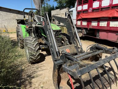 Tracteur chargeur DEUTZ FAHR 5105g B - photo 2