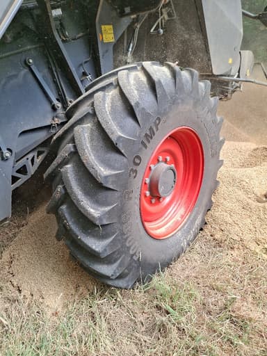 Moissonneuse CLAAS Lexion 7500 TT - photo 3