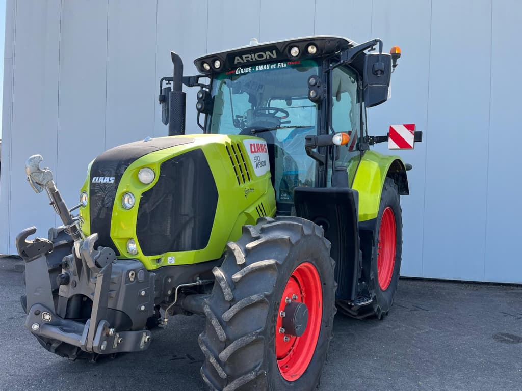Tracteur CLAAS ARION 510  - photo principale