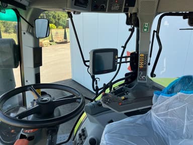 Tracteur CLAAS ARION 510  - photo 4