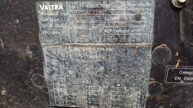 Tracteur VALTRA N154 - photo 5