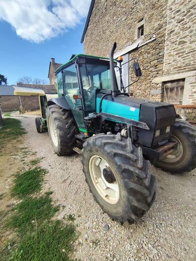 Tracteur VALTRA Valmet 865 - photo 2