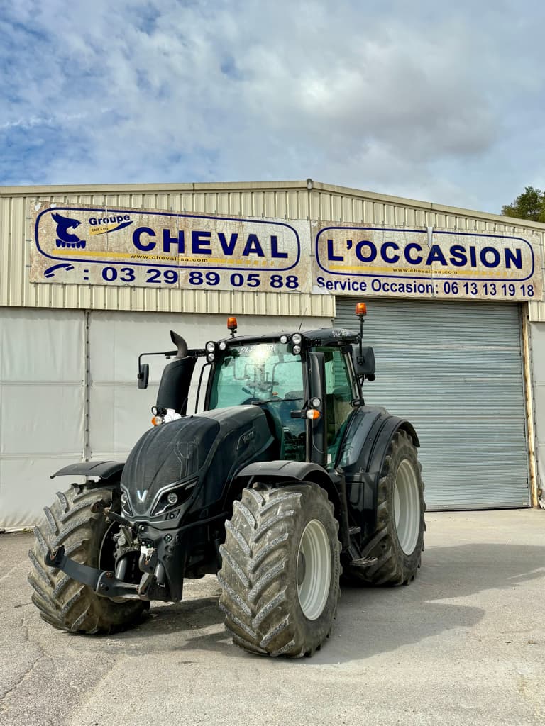 Tracteur VALTRA T194 - photo principale