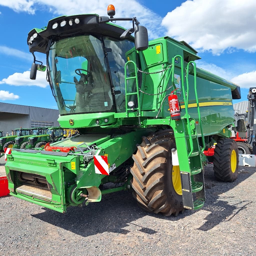 Moissonneuse JOHN DEERE T550i - photo principale