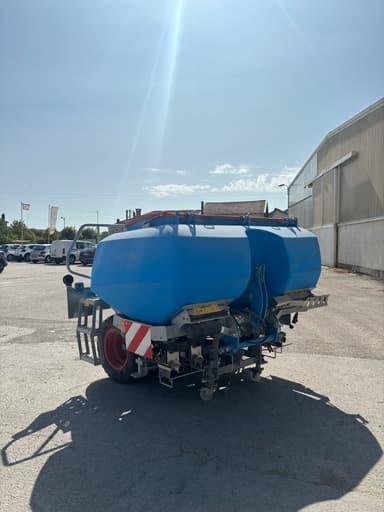 Trémie frontale LEMKEN Solitaire 23+ - photo 4