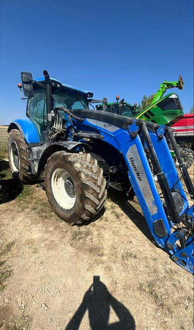 Tracteur chargeur NEW HOLLAND T7210 - photo 3
