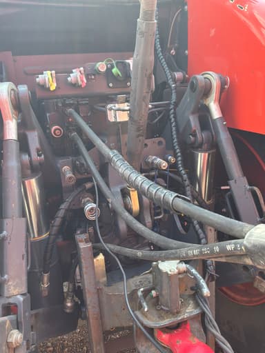 Tracteur KUBOTA M7173 KVT  - photo 5