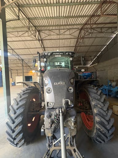 Tracteur CLAAS Arion 660 CMATIC CEBIS LS+ - photo 3