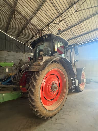 Tracteur CLAAS Arion 660 CMATIC CEBIS LS+ - photo 4