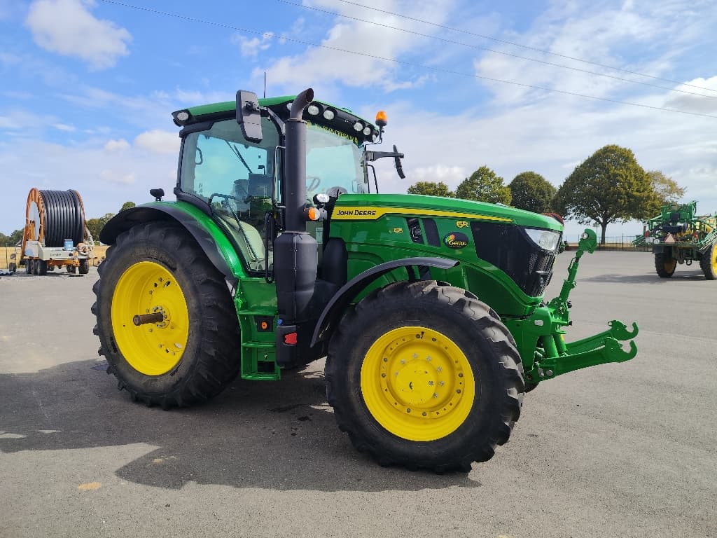 Tracteur JOHN DEERE 6R155 - photo principale