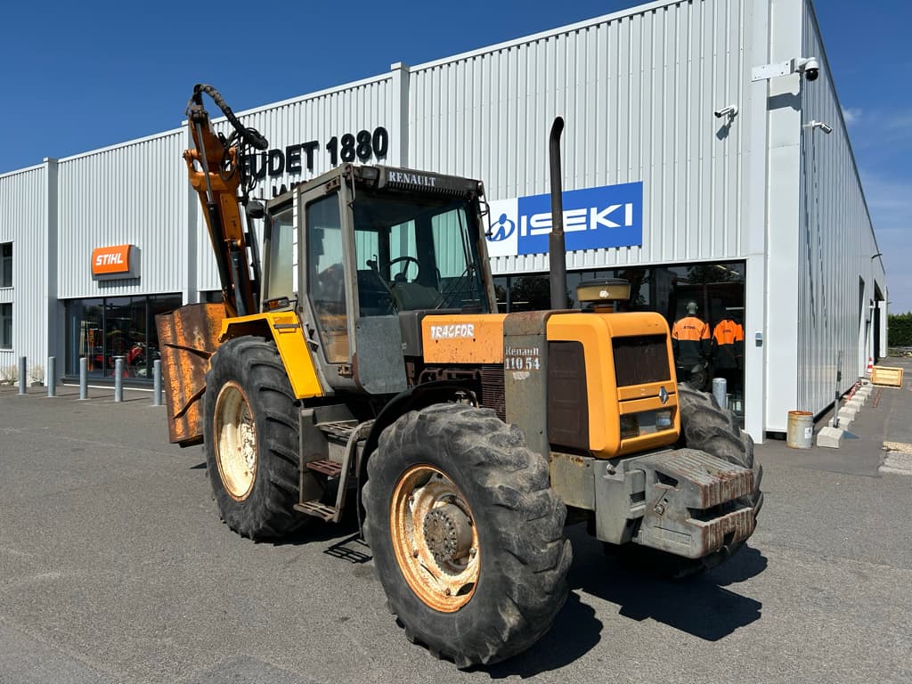Tracteur RENAULT 110-54 - photo principale