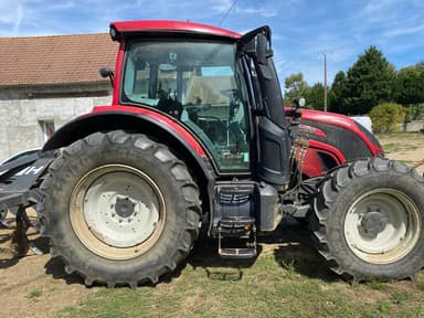 Tracteur VALTRA N 134 H5 - photo 2