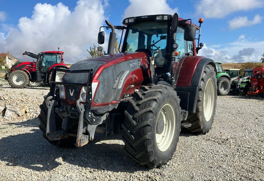 Tracteur VALTRA T213 Versu - photo principale