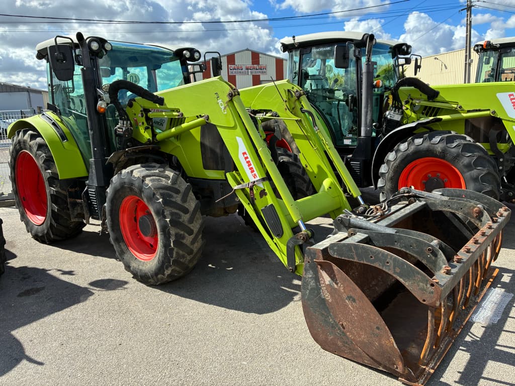 Tracteur CLAAS ARION 410 - photo principale