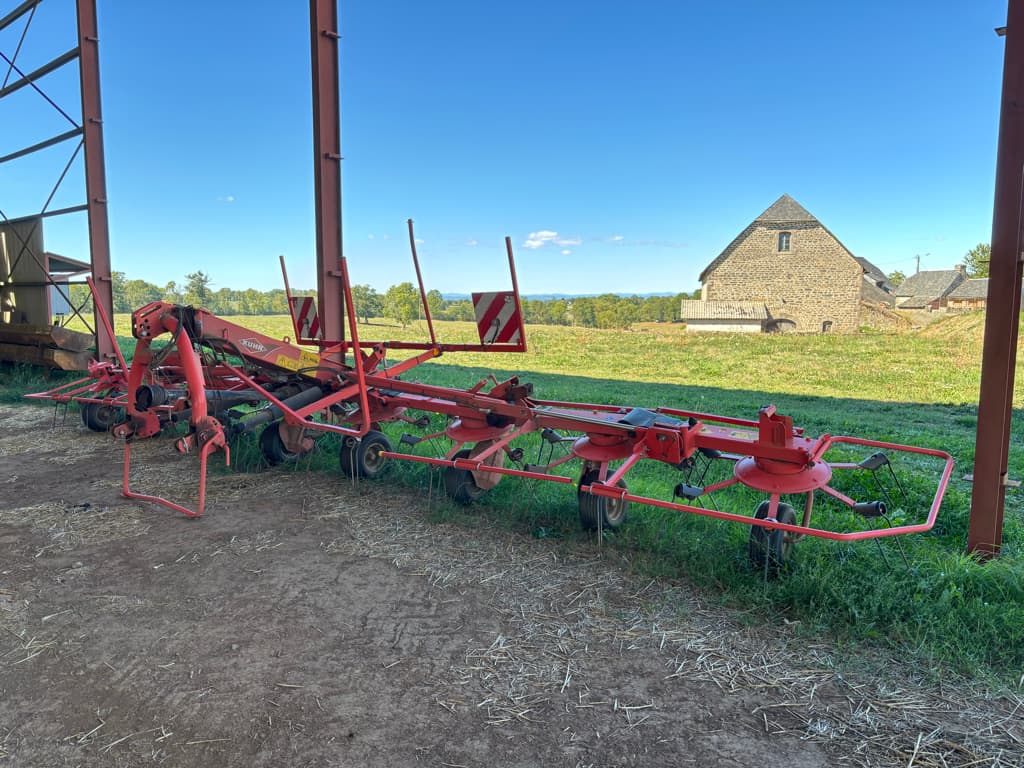 Faneuse KUHN GF8702 - photo principale