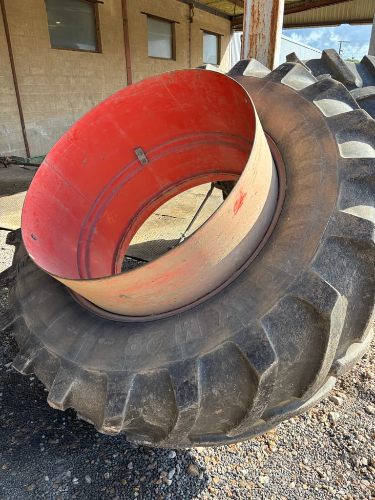 Jumelage MICHELIN 620/70R42 - photo principale