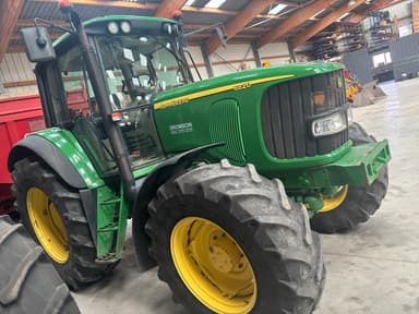 Tracteur JOHN DEERE 6820 PREMIUM - photo 5