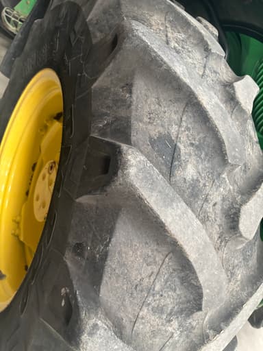 Tracteur JOHN DEERE 6820 PREMIUM - photo 4